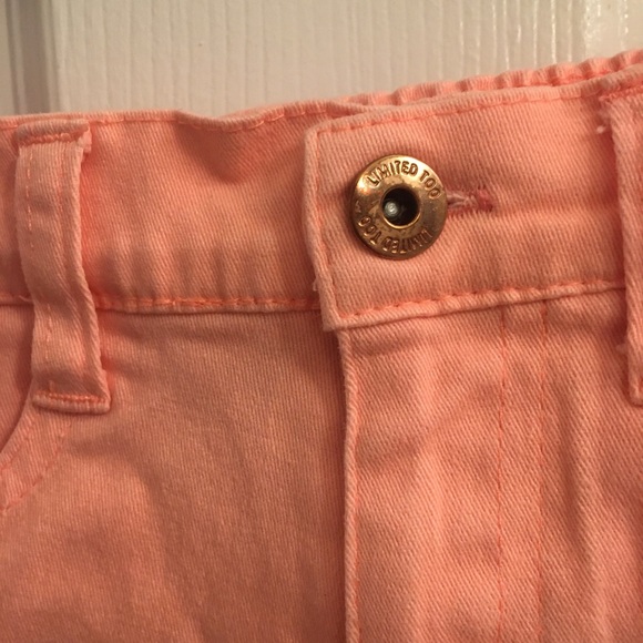 🌺Limited too toddler shorts - Picture 3 of 4